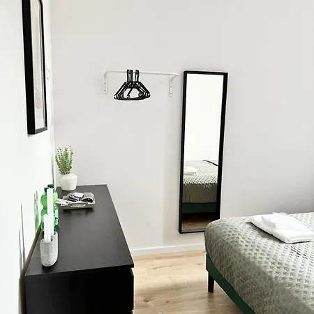 Heaven Homes - Privatzimmer mit Bad im Herzen von Düsseldorf Privatunterkunft *