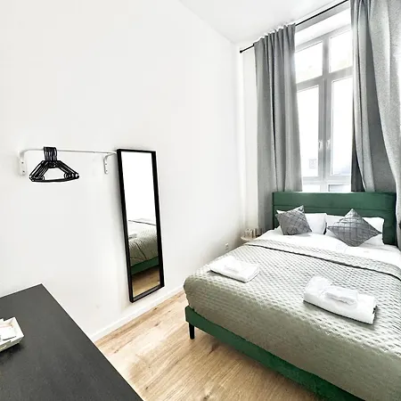 Heaven Homes - Mit Bad Im Herzen Von Homestay Dusseldorf