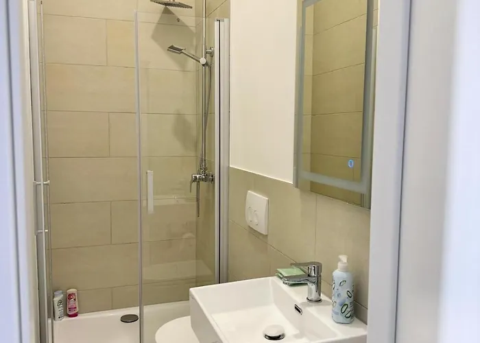 Heaven Homes - Privatzimmer mit Bad im Herzen von Düsseldorf Düsseldorf