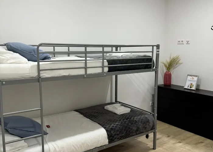 Heaven Homes - Privatzimmer mit Bad im Herzen von Düsseldorf Privatunterkunft *